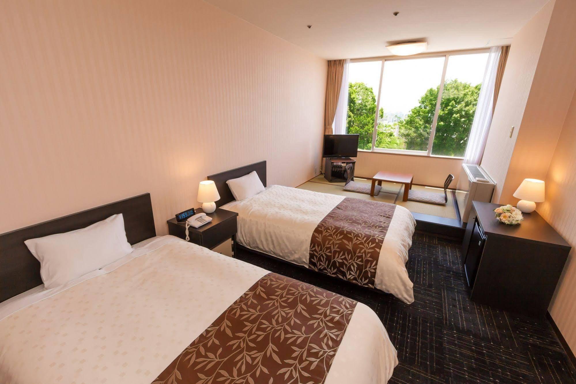 Dogo Hotel Mielparque Matsuyama Macujama Kültér fotó