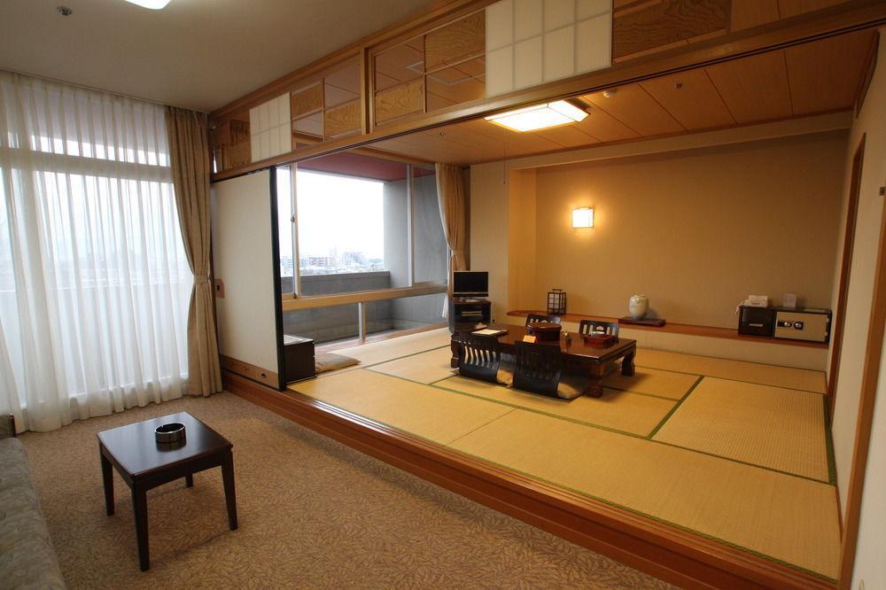 Dogo Hotel Mielparque Matsuyama Macujama Kültér fotó