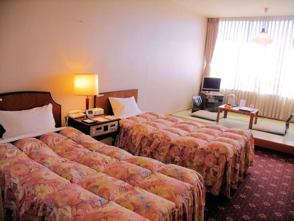 Dogo Hotel Mielparque Matsuyama Macujama Kültér fotó