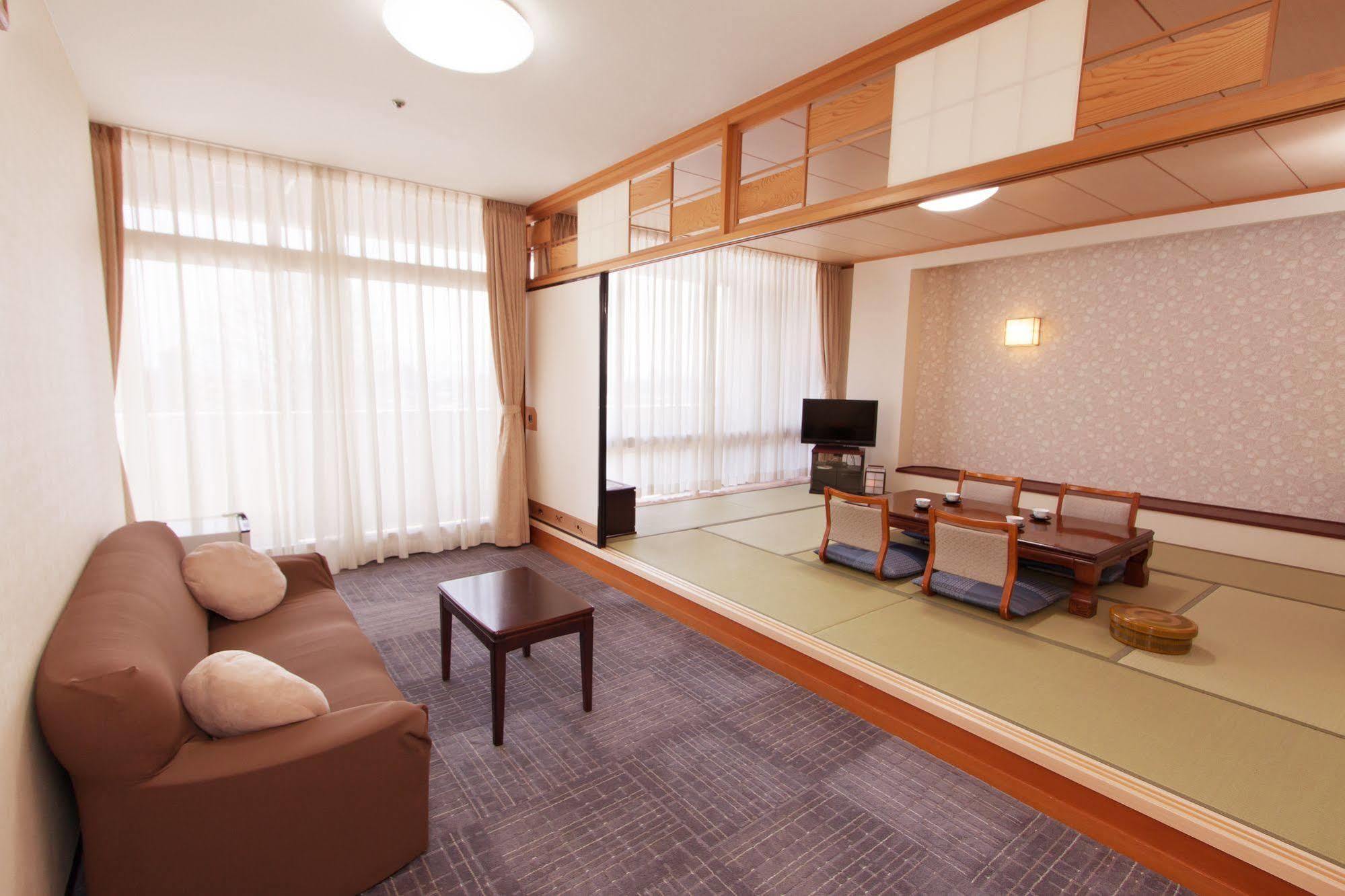 Dogo Hotel Mielparque Matsuyama Macujama Kültér fotó