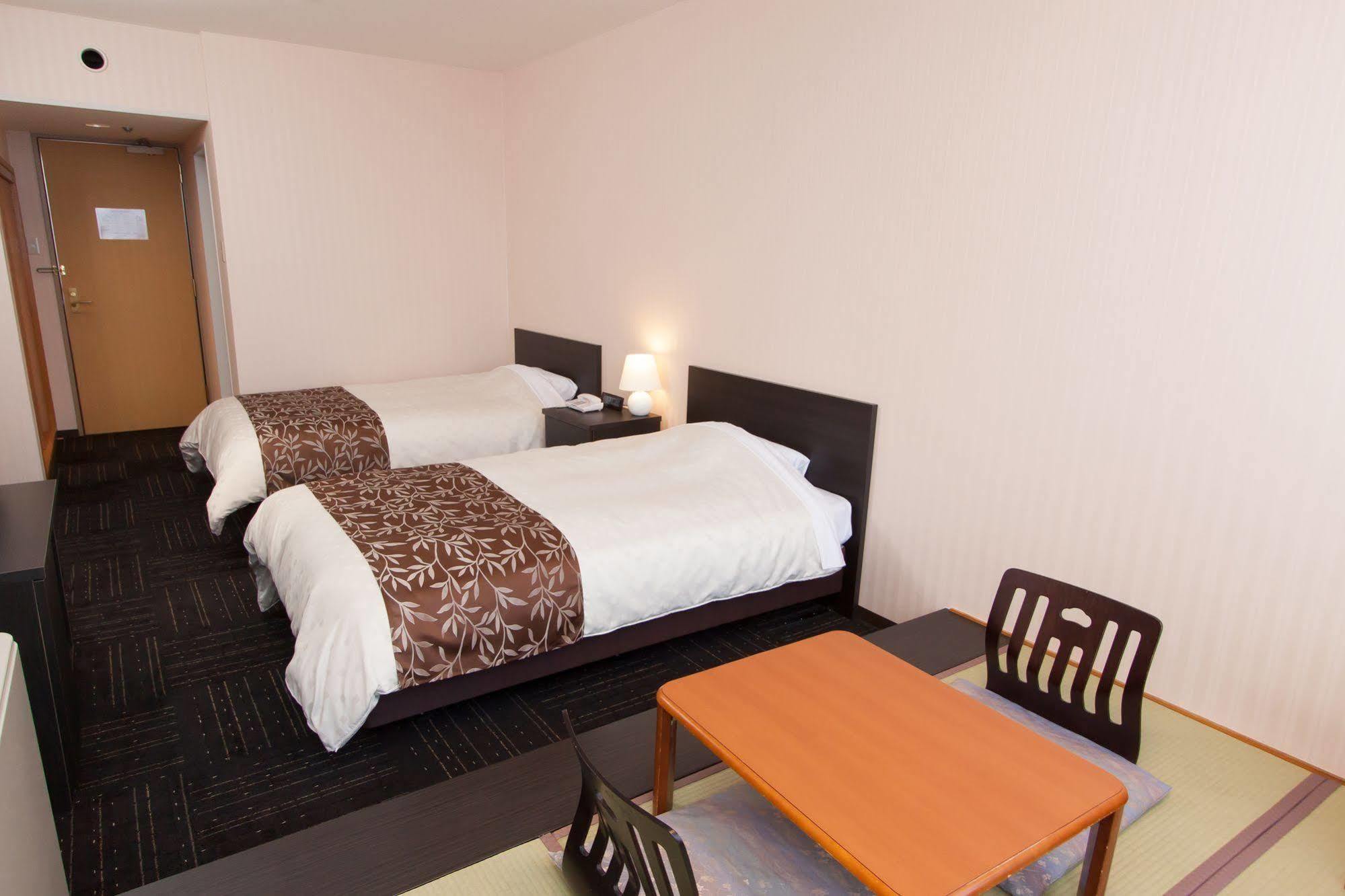 Dogo Hotel Mielparque Matsuyama Macujama Kültér fotó